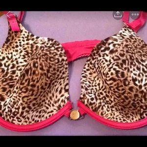 Ladies 36B Pink Leopard Print Bra